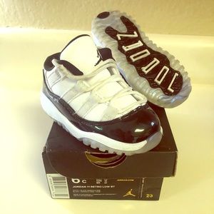 *❌❌SOLD❌❌* Jordan 11 Retro *SOLD*